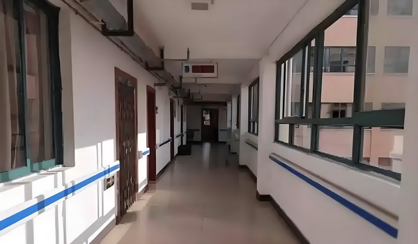 陈佩斯电影《戏台》：嬉笑过后，无尽悲凉